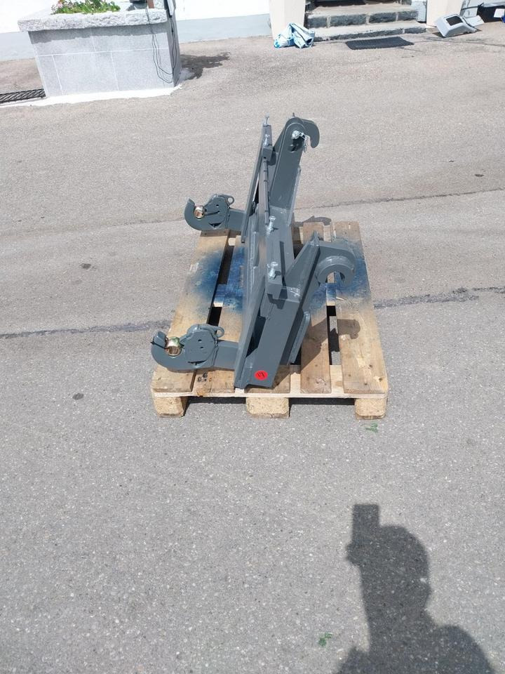 Adapter Merlo Teleskoplader auf 3 Punkt Kat II Palettengabel - Acoplamiento rápido para Manipulador telescópico: foto 3 Adapter Merlo Teleskoplader auf 3 Punkt Kat II Palettengabel - Acoplamiento rápido para Manipulador telescópico: foto 3