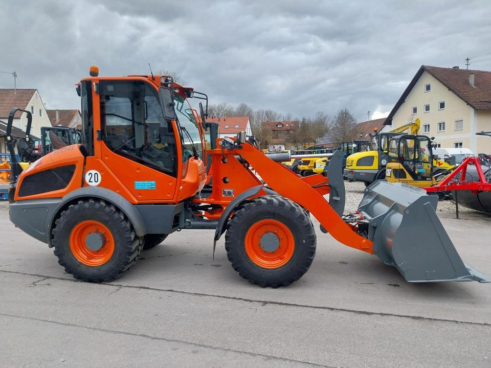 Radlader Liebherr 508 507 506 Hoflader Lader Schaufellader - Cargadora articulada: foto 3 Radlader Liebherr 508 507 506 Hoflader Lader Schaufellader - Cargadora articulada: foto 3