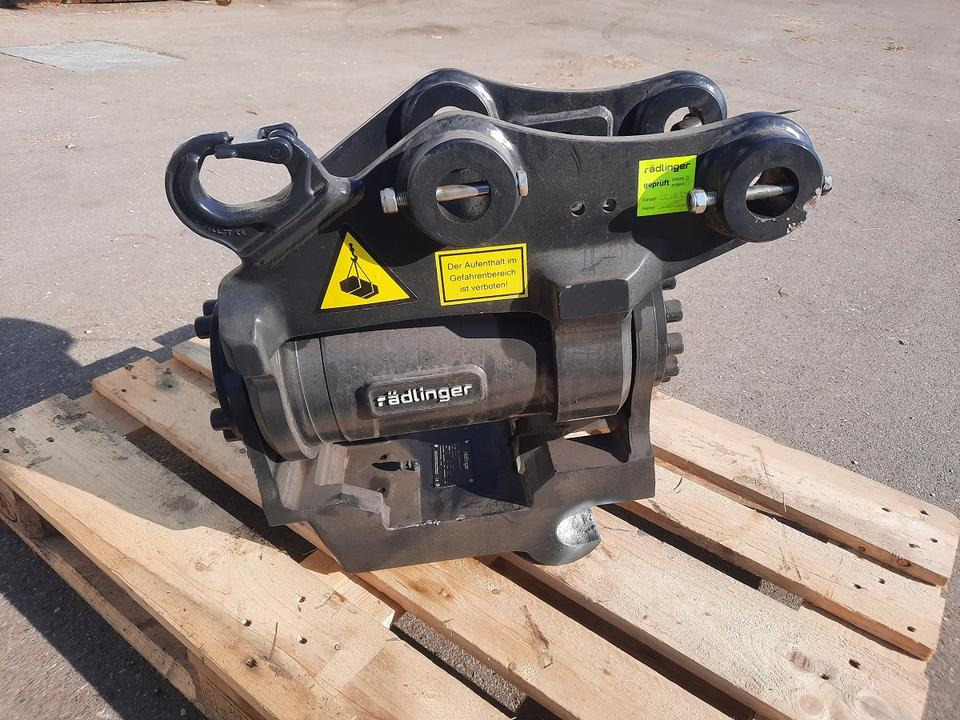 Rädlinger Tilt 4 -8 to Powertilt Minibagger MS 03 Sonderpreis Cat - Rotor basculante para Miniexcavadora: foto 3 Rädlinger Tilt 4 -8 to Powertilt Minibagger MS 03 Sonderpreis Cat - Rotor basculante para Miniexcavadora: foto 3