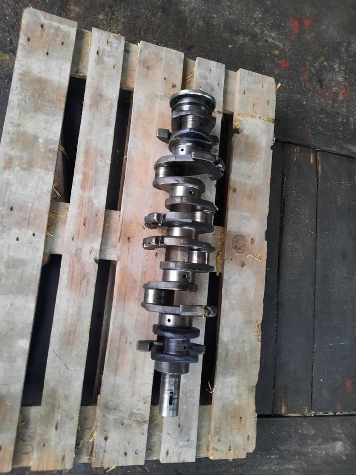 Unimog MB trac Kurbelwelle OM 352 Mercedes Benz - Cigüeñal para Maquinaria agrícola: foto 2 Unimog MB trac Kurbelwelle OM 352 Mercedes Benz - Cigüeñal para Maquinaria agrícola: foto 2