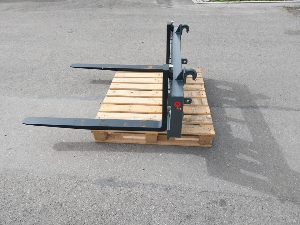Neue Palettengabel 2,5to 1,5m breit Euro Gabel Frontlader Fendt - Horquillas: foto 5 Neue Palettengabel 2,5to 1,5m breit Euro Gabel Frontlader Fendt - Horquillas: foto 5