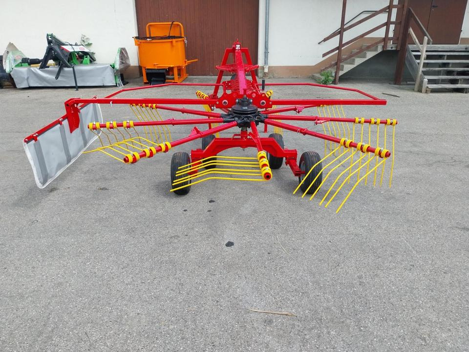 Neuen Kreiselschwader Schwader 3,5m KN-350 Pöttinger - Henificadora: foto 4 Neuen Kreiselschwader Schwader 3,5m KN-350 Pöttinger - Henificadora: foto 4