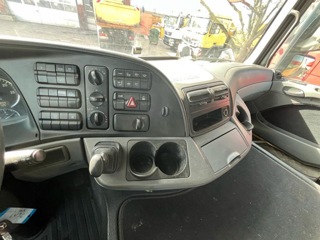 Cabeza tractora MERCEDES-BENZ Actros 1841 LS SZM: foto 8