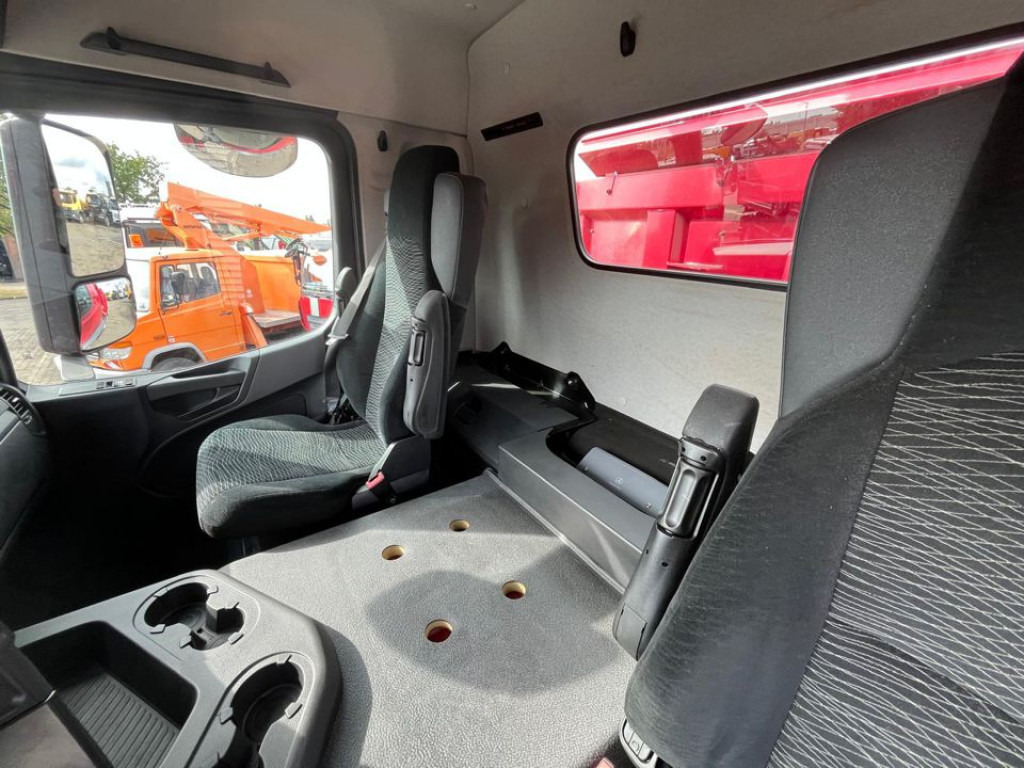 MERCEDES-BENZ Arocs 4143 8x4 4-Achs Kipper Meiller Bordmatik - Camión volquete: foto 2 MERCEDES-BENZ Arocs 4143 8x4 4-Achs Kipper Meiller Bordmatik - Camión volquete: foto 2