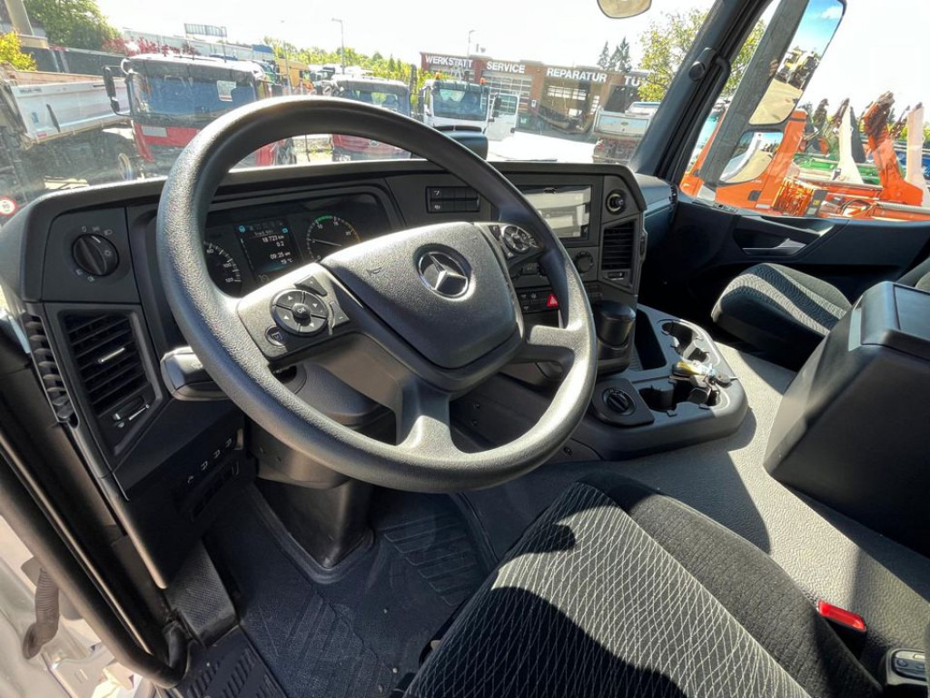 Leasing de MERCEDES-BENZ Arocs 4153 8x6 4 Achs Muldenkipper Meiller MERCEDES-BENZ Arocs 4153 8x6 4 Achs Muldenkipper Meiller: foto 6