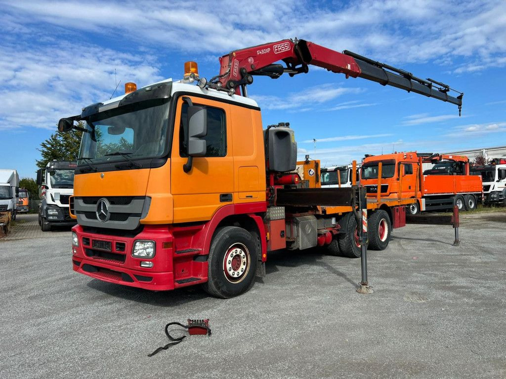 Mercedes-Benz Actros 2646 L 6x4 Pritsche Kran Fassi 450 45m/t - Camión caja abierta, Camión grúa: foto 1 Mercedes-Benz Actros 2646 L 6x4 Pritsche Kran Fassi 450 45m/t - Camión caja abierta, Camión grúa: foto 1