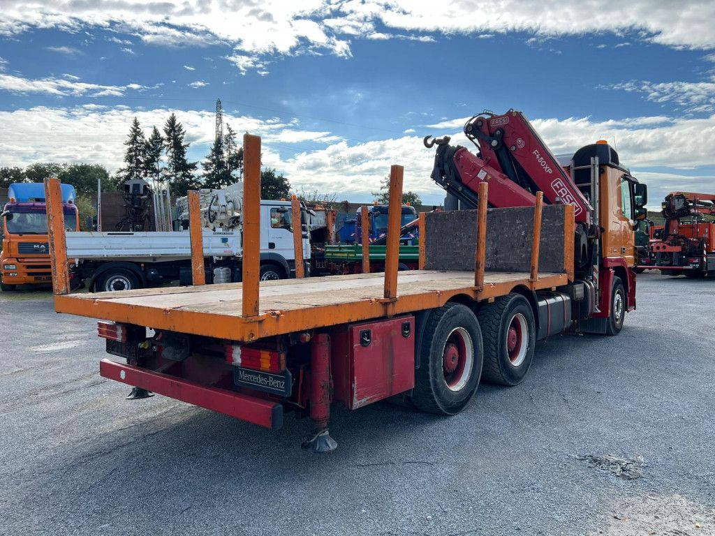 Mercedes-Benz Actros 2646 L 6x4 Pritsche Kran Fassi 450 45m/t - Camión grúa, Camión caja abierta: foto 4 Mercedes-Benz Actros 2646 L 6x4 Pritsche Kran Fassi 450 45m/t - Camión grúa, Camión caja abierta: foto 4