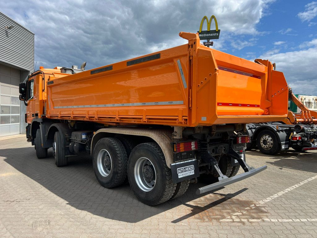 Mercedes-Benz Actros 3241 K 8x4 4-Achs Kipper Meiller Deutsch - Camión volquete: foto 3 Mercedes-Benz Actros 3241 K 8x4 4-Achs Kipper Meiller Deutsch - Camión volquete: foto 3