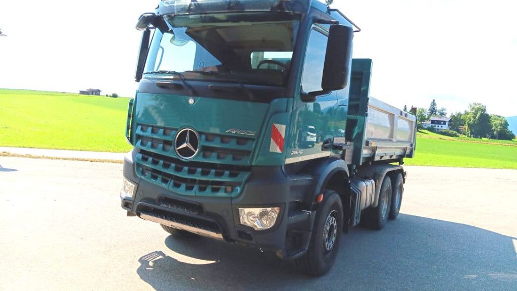 Mercedes-Benz Arocs 2648 6x4 3-Achs Kipper Bordmatik - Camión volquete: foto 1 Mercedes-Benz Arocs 2648 6x4 3-Achs Kipper Bordmatik - Camión volquete: foto 1