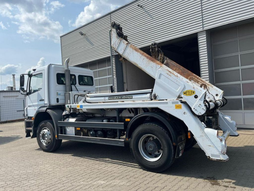 Mercedes-Benz Axor 1833 K Absetzkipper Meiller AK 12 MT - Camión volquete: foto 3 Mercedes-Benz Axor 1833 K Absetzkipper Meiller AK 12 MT - Camión volquete: foto 3