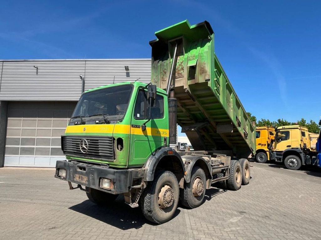 Mercedes-Benz SK 3535 AK 8x8 4 Achs Muldenkipper Meiller Deuts - Camión volquete: foto 1 Mercedes-Benz SK 3535 AK 8x8 4 Achs Muldenkipper Meiller Deuts - Camión volquete: foto 1