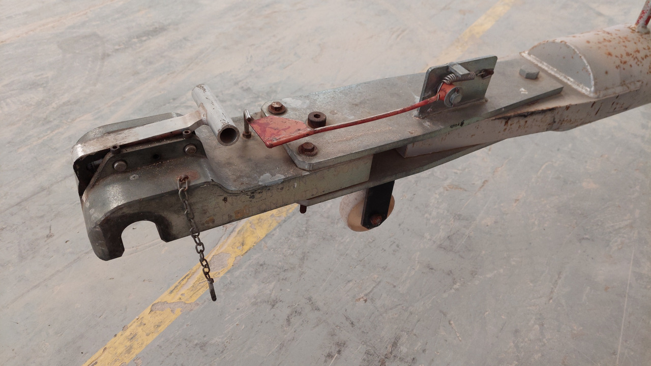 Towbar B757 Frank Brown - Equipo de apoyo en tierra: foto 3 Towbar B757 Frank Brown - Equipo de apoyo en tierra: foto 3