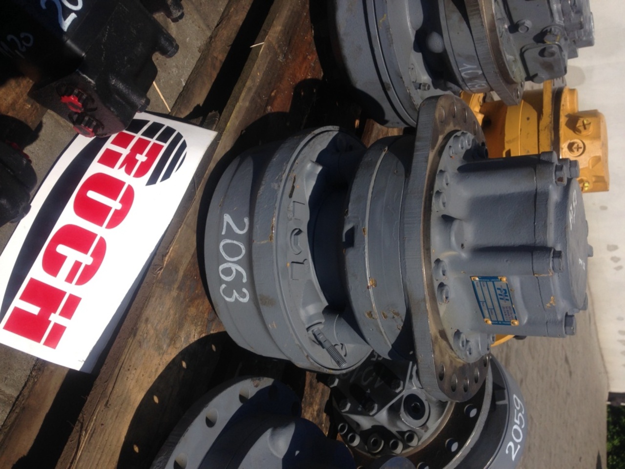 POCLAIN MSE08-2-G21-A08-1K26-0000 008843718M 79935 - Motor hidráulico para Maquinaria de construcción: foto 1 POCLAIN MSE08-2-G21-A08-1K26-0000 008843718M 79935 - Motor hidráulico para Maquinaria de construcción: foto 1