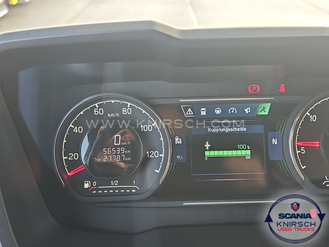 SCANIA G 320 B4x2NA 3-Seitenkipper Dautel mit Kran Hiab - Volquete furgoneta: foto 3 SCANIA G 320 B4x2NA 3-Seitenkipper Dautel mit Kran Hiab - Volquete furgoneta: foto 3