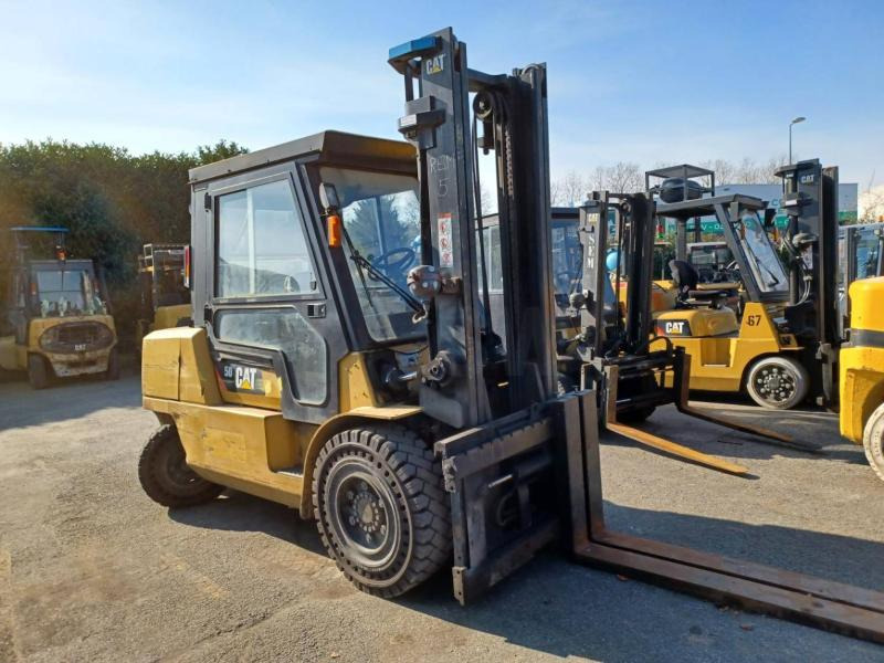 Caterpillar DP50K2 - Carretilla elevadora diésel: foto 1 Caterpillar DP50K2 - Carretilla elevadora diésel: foto 1