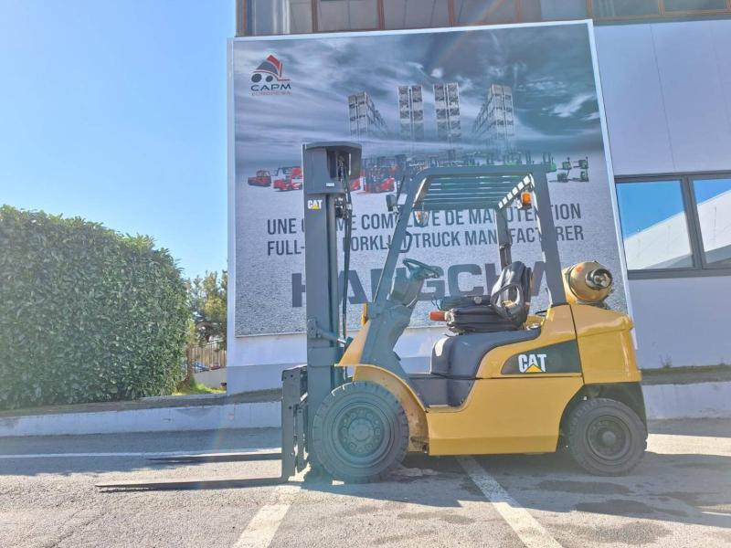 Caterpillar GP25NTD - Carretilla elevadora de gas: foto 4 Caterpillar GP25NTD - Carretilla elevadora de gas: foto 4