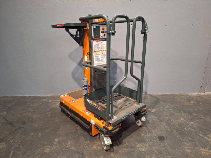 JLG POWER PICKER - Plataforma de mástil vertical: foto 1 JLG POWER PICKER - Plataforma de mástil vertical: foto 1