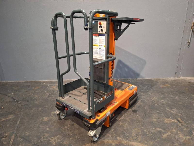 JLG POWER PICKER - Plataforma de mástil vertical: foto 2 JLG POWER PICKER - Plataforma de mástil vertical: foto 2