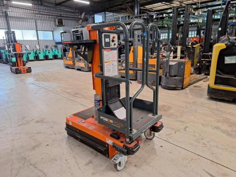 JLG POWER PICKER - Plataforma de mástil vertical: foto 1 JLG POWER PICKER - Plataforma de mástil vertical: foto 1