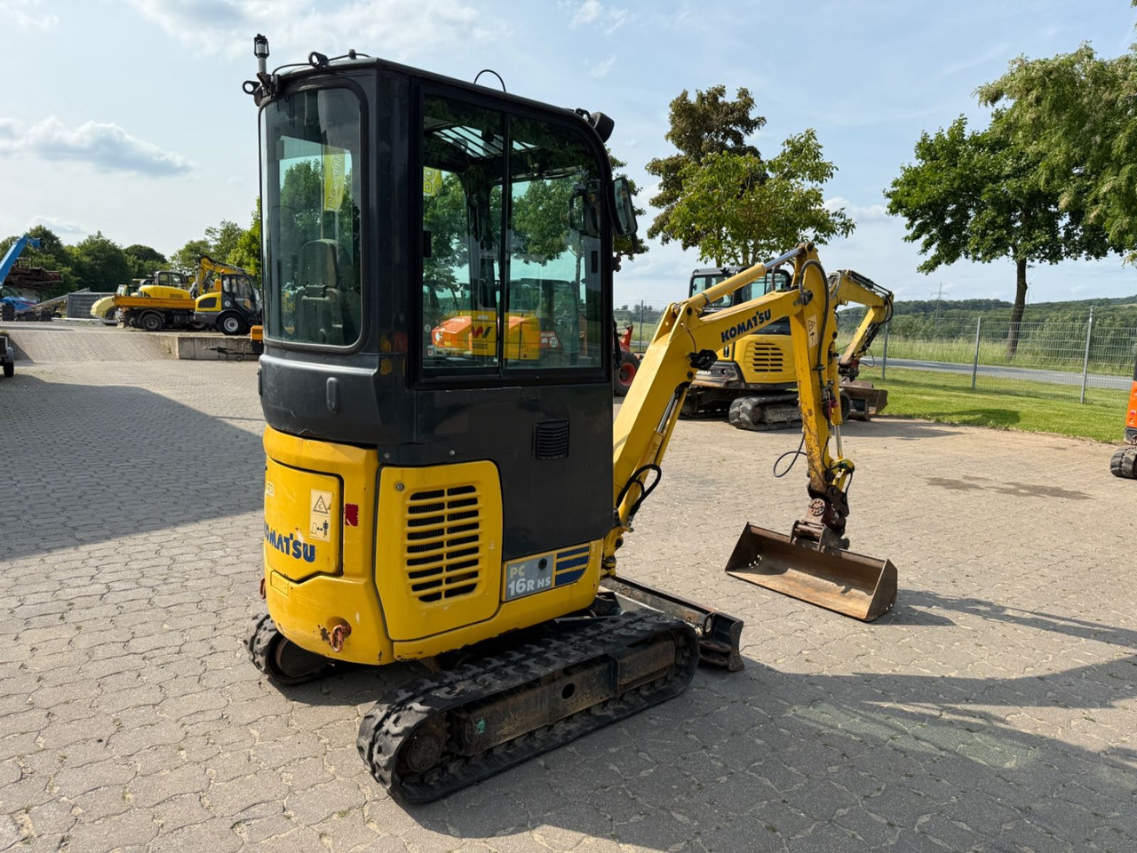Komatsu PC 16R-3HS, Bj 17, 2210 BH, Tilt mit HS01, GL - Miniexcavadora: foto 4 Komatsu PC 16R-3HS, Bj 17, 2210 BH, Tilt mit HS01, GL - Miniexcavadora: foto 4