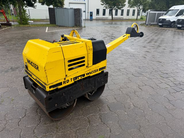 Wacker RD 7 H-S, Tandemwalze, Vibration, Wasser - Mini compactadora: foto 3 Wacker RD 7 H-S, Tandemwalze, Vibration, Wasser - Mini compactadora: foto 3