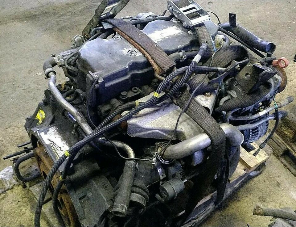DAF Motor Cummins 4Zylinder - Motor y piezas para Camión: foto 2 DAF Motor Cummins 4Zylinder - Motor y piezas para Camión: foto 2