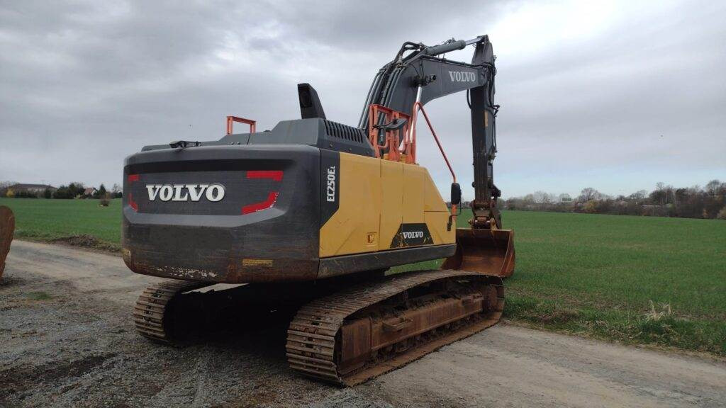 Volvo EC250EL - Excavadora de cadenas: foto 2 Volvo EC250EL - Excavadora de cadenas: foto 2