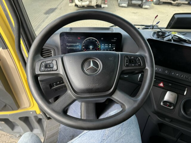Mercedes-Benz ACTROS 1846 4x4 HAD Eur 6 Kipphydraulik Retarder - Cabeza tractora: foto 5 Mercedes-Benz ACTROS 1846 4x4 HAD Eur 6 Kipphydraulik Retarder - Cabeza tractora: foto 5