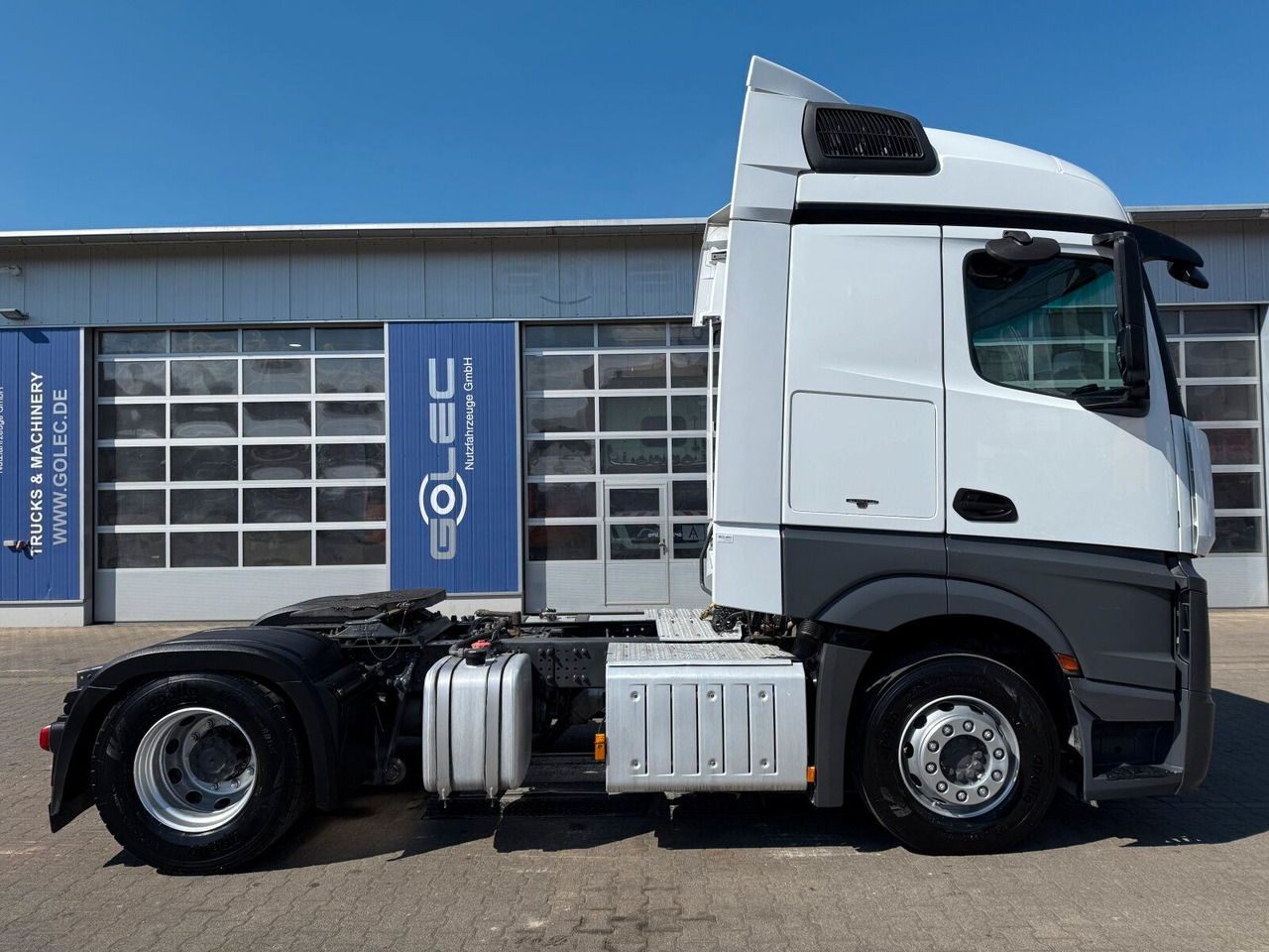 Mercedes-Benz Actros 1845 LS SZM 4x2 Kipphydraulik Retarder - Cabeza tractora: foto 2 Mercedes-Benz Actros 1845 LS SZM 4x2 Kipphydraulik Retarder - Cabeza tractora: foto 2