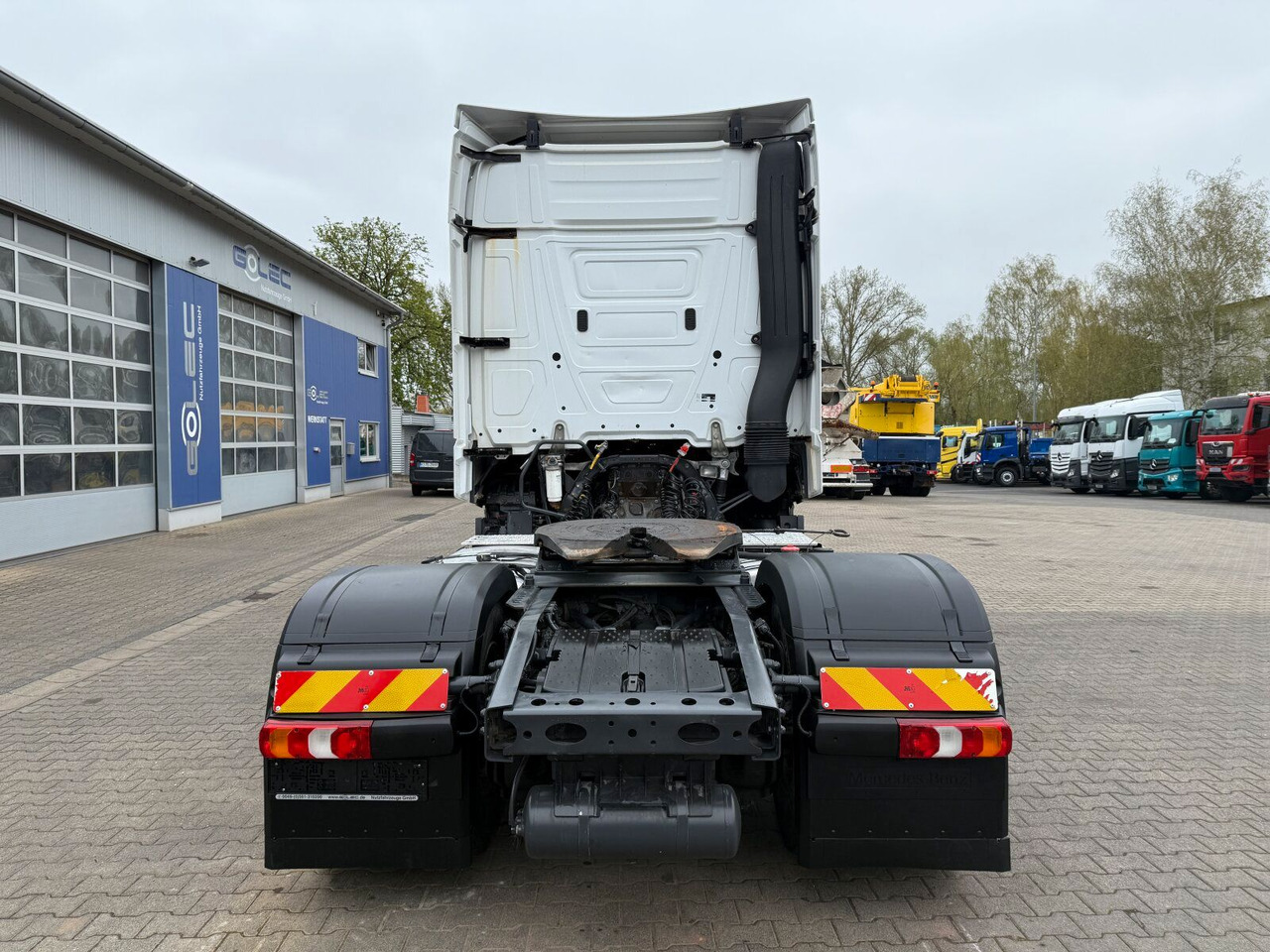 Mercedes-Benz Actros 1845 SZM 4x2 Retarder Kipphydraulik - Cabeza tractora: foto 4 Mercedes-Benz Actros 1845 SZM 4x2 Retarder Kipphydraulik - Cabeza tractora: foto 4