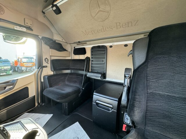 Mercedes-Benz Actros 1845 SZM 4x2 Streamspace *Retarder - Cabeza tractora: foto 5 Mercedes-Benz Actros 1845 SZM 4x2 Streamspace *Retarder - Cabeza tractora: foto 5