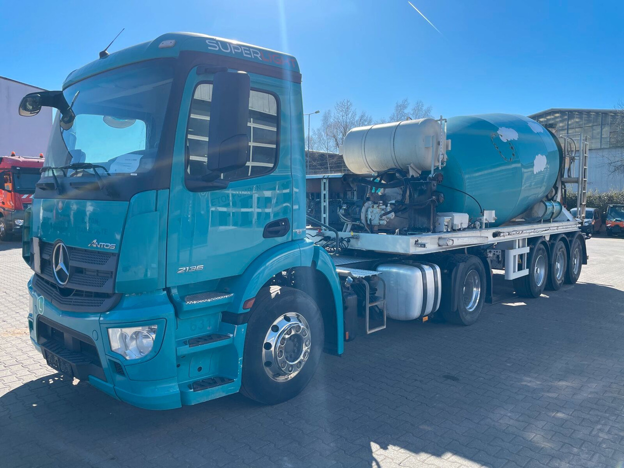 Mercedes-Benz Antos 2136 4x2 SZM Retarder Kipphyd. *Betonaufl. - Cabeza tractora: foto 5 Mercedes-Benz Antos 2136 4x2 SZM Retarder Kipphyd. *Betonaufl. - Cabeza tractora: foto 5
