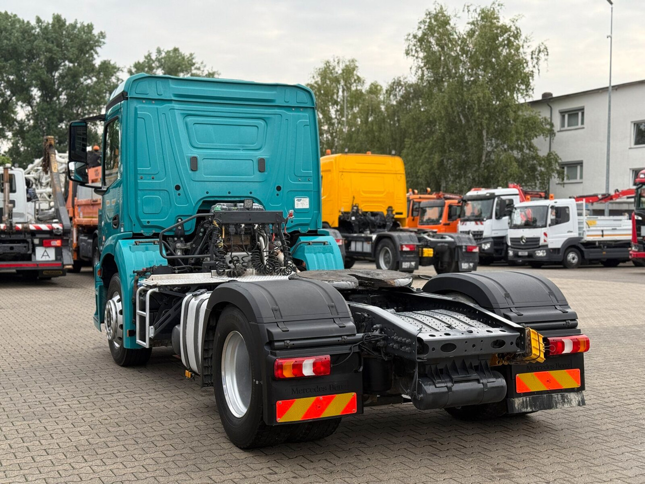 Mercedes-Benz Antos 2136 4x2 SZM Superlight - Cabeza tractora: foto 5 Mercedes-Benz Antos 2136 4x2 SZM Superlight - Cabeza tractora: foto 5