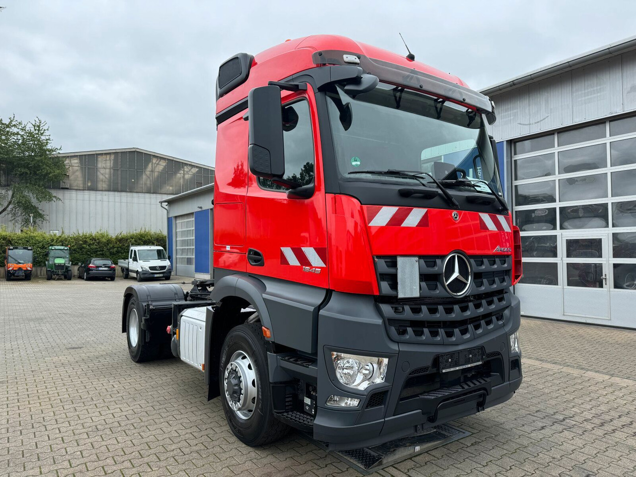 Mercedes-Benz Arocs 1845 LS 4x4 HAD *Kipphyd. Euro6 Blatt/Luft - Cabeza tractora: foto 1 Mercedes-Benz Arocs 1845 LS 4x4 HAD *Kipphyd. Euro6 Blatt/Luft - Cabeza tractora: foto 1