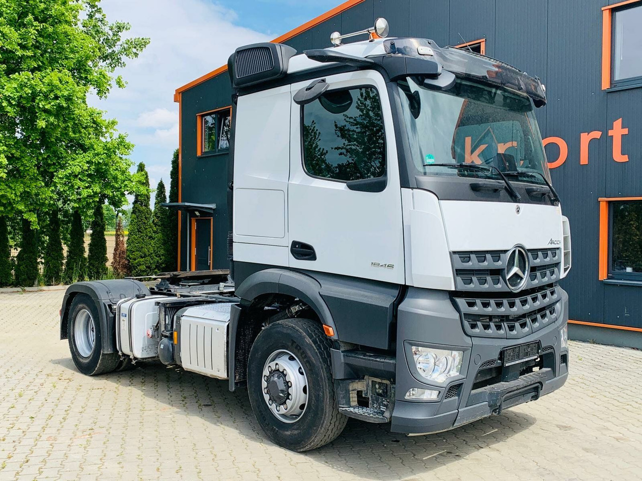 Mercedes-Benz Arocs 1846 LS 4x4 HAD *Kipphyd. Euro6 Blatt/Luft - Cabeza tractora: foto 1 Mercedes-Benz Arocs 1846 LS 4x4 HAD *Kipphyd. Euro6 Blatt/Luft - Cabeza tractora: foto 1