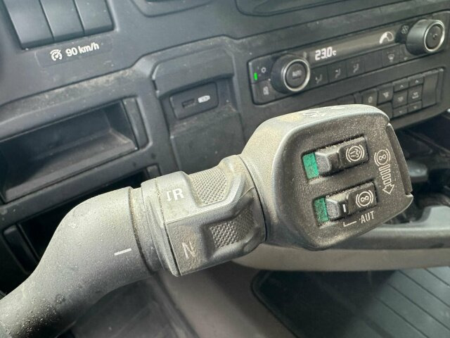 Scania R460 4x2 SZM Kipphydraulik Blatt/ Luft - Cabeza tractora: foto 5 Scania R460 4x2 SZM Kipphydraulik Blatt/ Luft - Cabeza tractora: foto 5