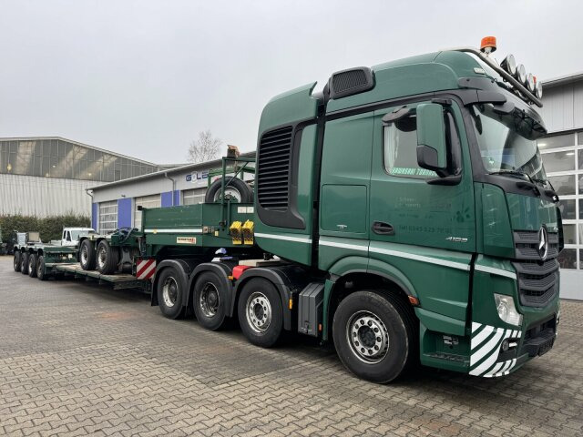 Faymonville STBZ-6VA Tieflader 4+2 Achse + Schwerlast *83 T - Semirremolque góndola rebajadas: foto 1 Faymonville STBZ-6VA Tieflader 4+2 Achse + Schwerlast *83 T - Semirremolque góndola rebajadas: foto 1