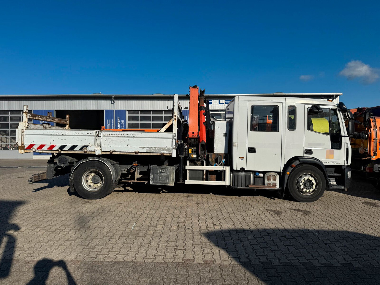 Iveco ML180E 4x2 DOKA Euro 5 Kipper Kran PK16001K-B - Camión volquete, Camión grúa: foto 2 Iveco ML180E 4x2 DOKA Euro 5 Kipper Kran PK16001K-B - Camión volquete, Camión grúa: foto 2