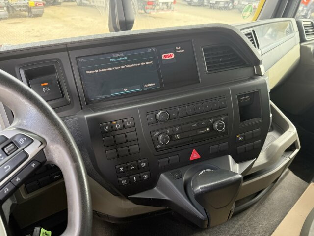 MAN TGS 32.470 8x4 Muldenkipper Schmitz elekt. Plane - Camión volquete: foto 3 MAN TGS 32.470 8x4 Muldenkipper Schmitz elekt. Plane - Camión volquete: foto 3