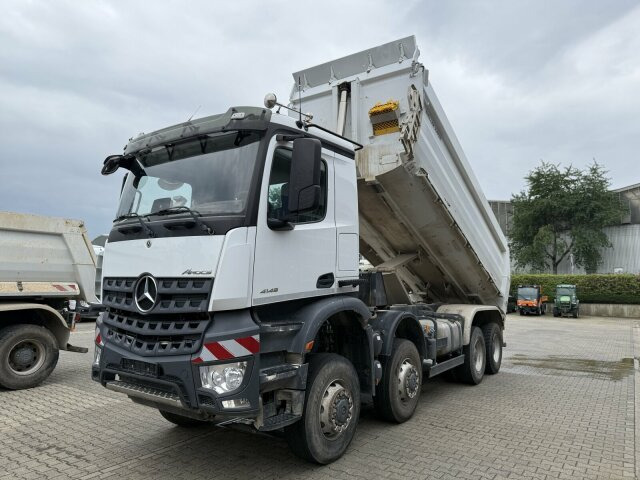 Mercedes-Benz AROCS 4145 8x8 Meiller Muldenkipper - Camión volquete: foto 4 Mercedes-Benz AROCS 4145 8x8 Meiller Muldenkipper - Camión volquete: foto 4