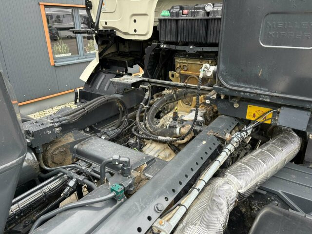 Mercedes-Benz Arocs 4145 8x4 Abrollkipper MEILLER RS 26.60L - Camión multibasculante: foto 2 Mercedes-Benz Arocs 4145 8x4 Abrollkipper MEILLER RS 26.60L - Camión multibasculante: foto 2