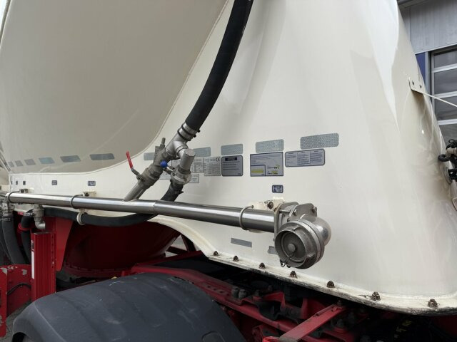 O.ME.P.S Silo Auflieger 55 m³ 3 Achse - Semirremolque silo: foto 3 O.ME.P.S Silo Auflieger 55 m³ 3 Achse - Semirremolque silo: foto 3