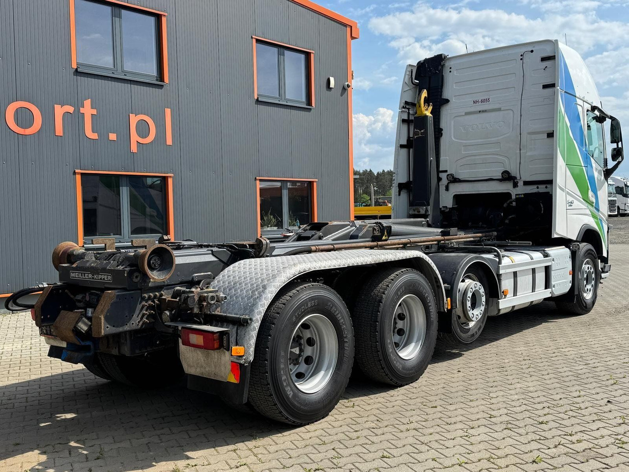 Volvo FH 540 8x4 Abrollkipper MEILLER RK 26.67 - Camión multibasculante: foto 5 Volvo FH 540 8x4 Abrollkipper MEILLER RK 26.67 - Camión multibasculante: foto 5