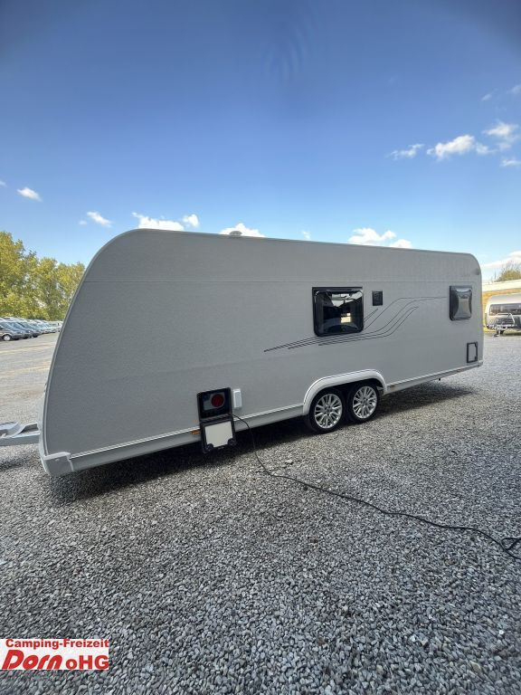 Tabbert Senara 620 DMK 2,5 elektrische Fußbodenerwärmung Tabbert Senara 620 DMK 2,5 elektrische Fußbodenerwärmung - Caravana: foto 4 Tabbert Senara 620 DMK 2,5 elektrische Fußbodenerwärmung Tabbert Senara 620 DMK 2,5 elektrische Fußbodenerwärmung - Caravana: foto 4