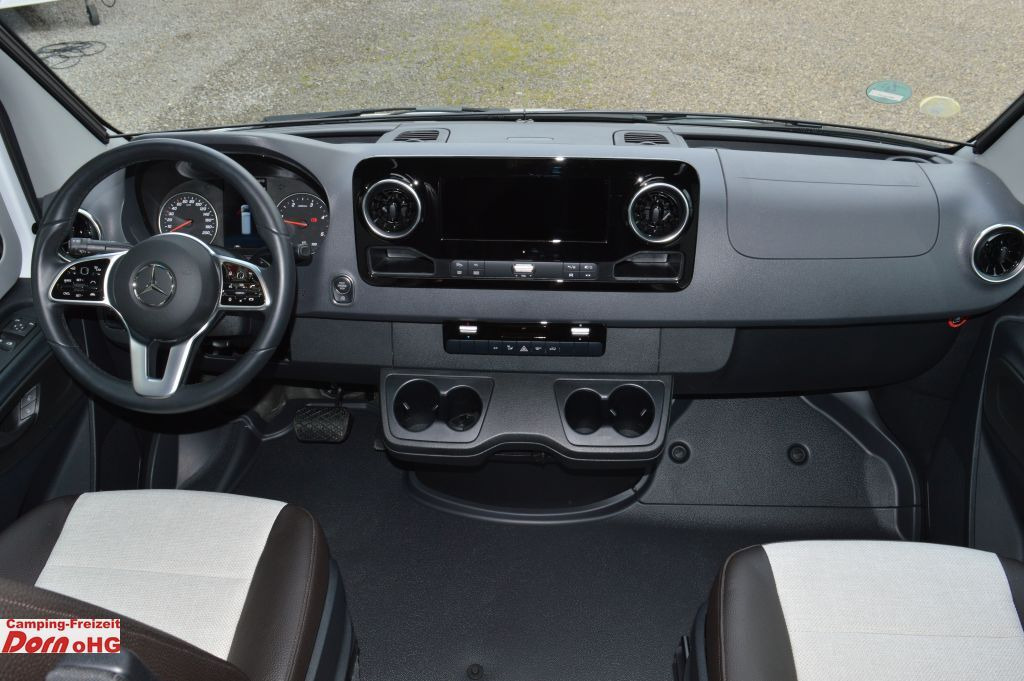 Autocaravana perfilada Weinsberg CaraCompact 640 MEG EDITION [PEPPER] 170PS-Autom: foto 8