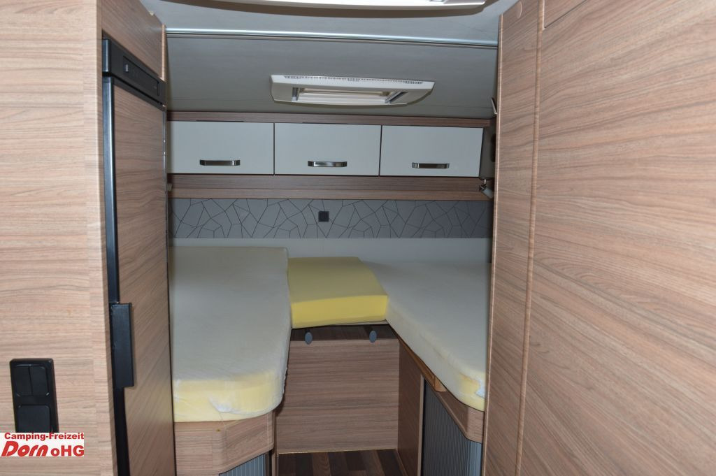 Autocaravana perfilada Weinsberg CaraCompact 640 MEG EDITION [PEPPER] 170PS-Autom: foto 9