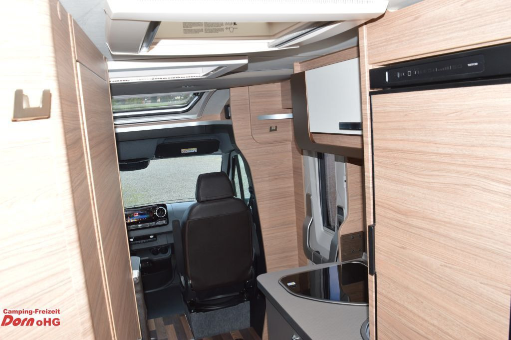 Autocaravana perfilada Weinsberg CaraCompact 640 MEG EDITION [PEPPER] 170PS-Autom: foto 19