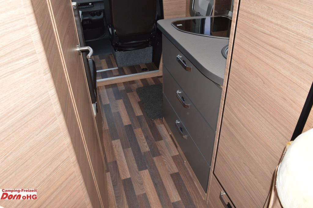 Autocaravana perfilada Weinsberg CaraCompact 640 MEG EDITION [PEPPER] 170PS-Autom: foto 20