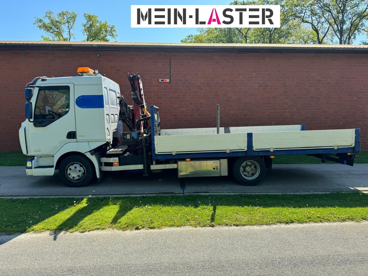 Renault Midlum 220 HMF 683 K4 15m-400 Kg Funk Seilwinde - Camión grúa: foto 5 Renault Midlum 220 HMF 683 K4 15m-400 Kg Funk Seilwinde - Camión grúa: foto 5