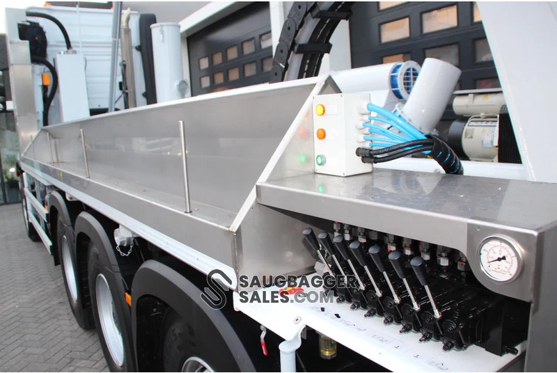 Leasing de Mercedes-Benz Arocs Amphitec Vortex 11000 Saugbagger Mercedes-Benz Arocs Amphitec Vortex 11000 Saugbagger: foto 14